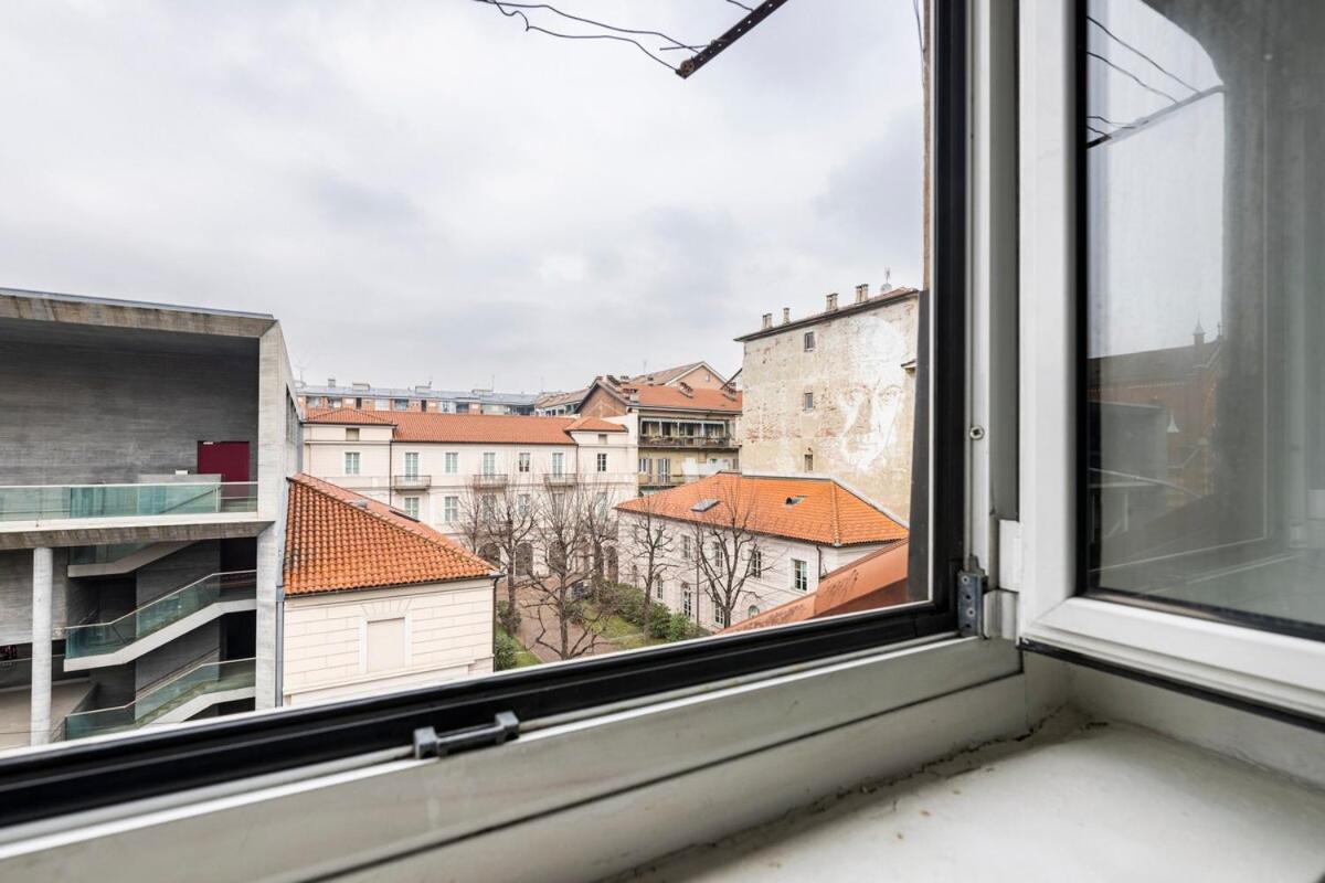 Giaciglio Valentino Apartment Turin Bagian luar foto