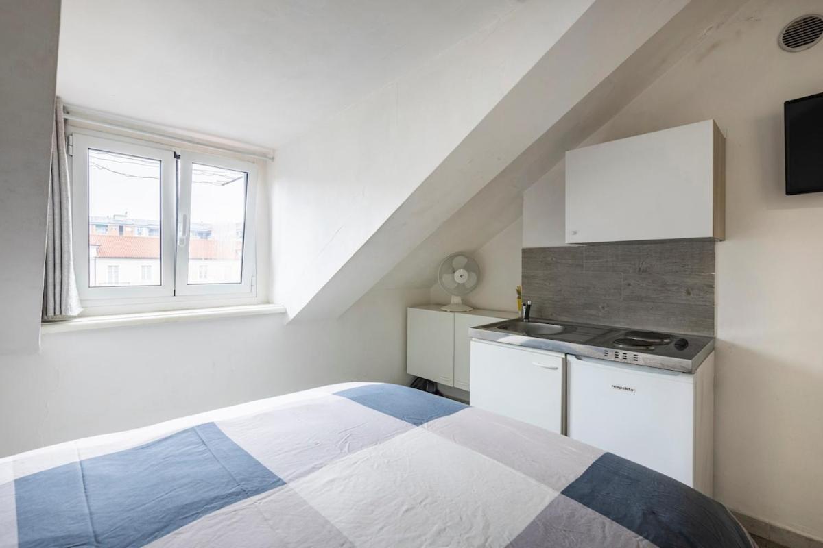 Giaciglio Valentino Apartment Turin Bagian luar foto