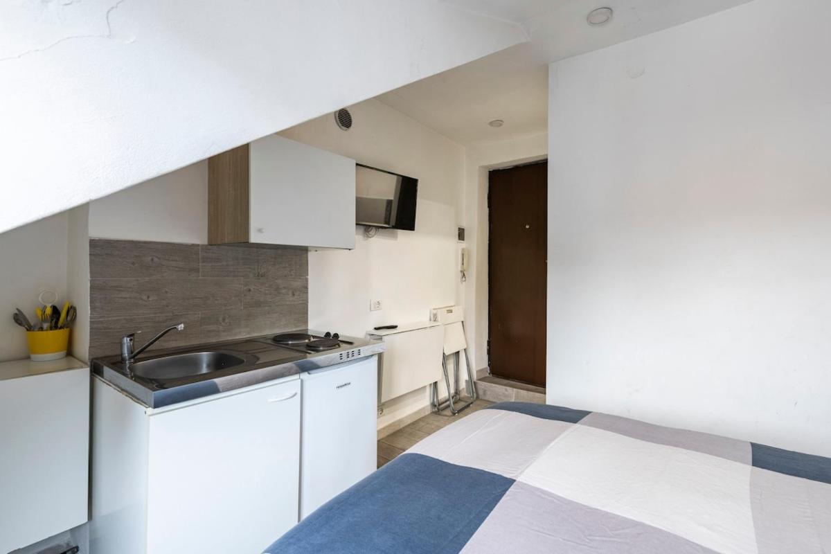 Giaciglio Valentino Apartment Turin Bagian luar foto