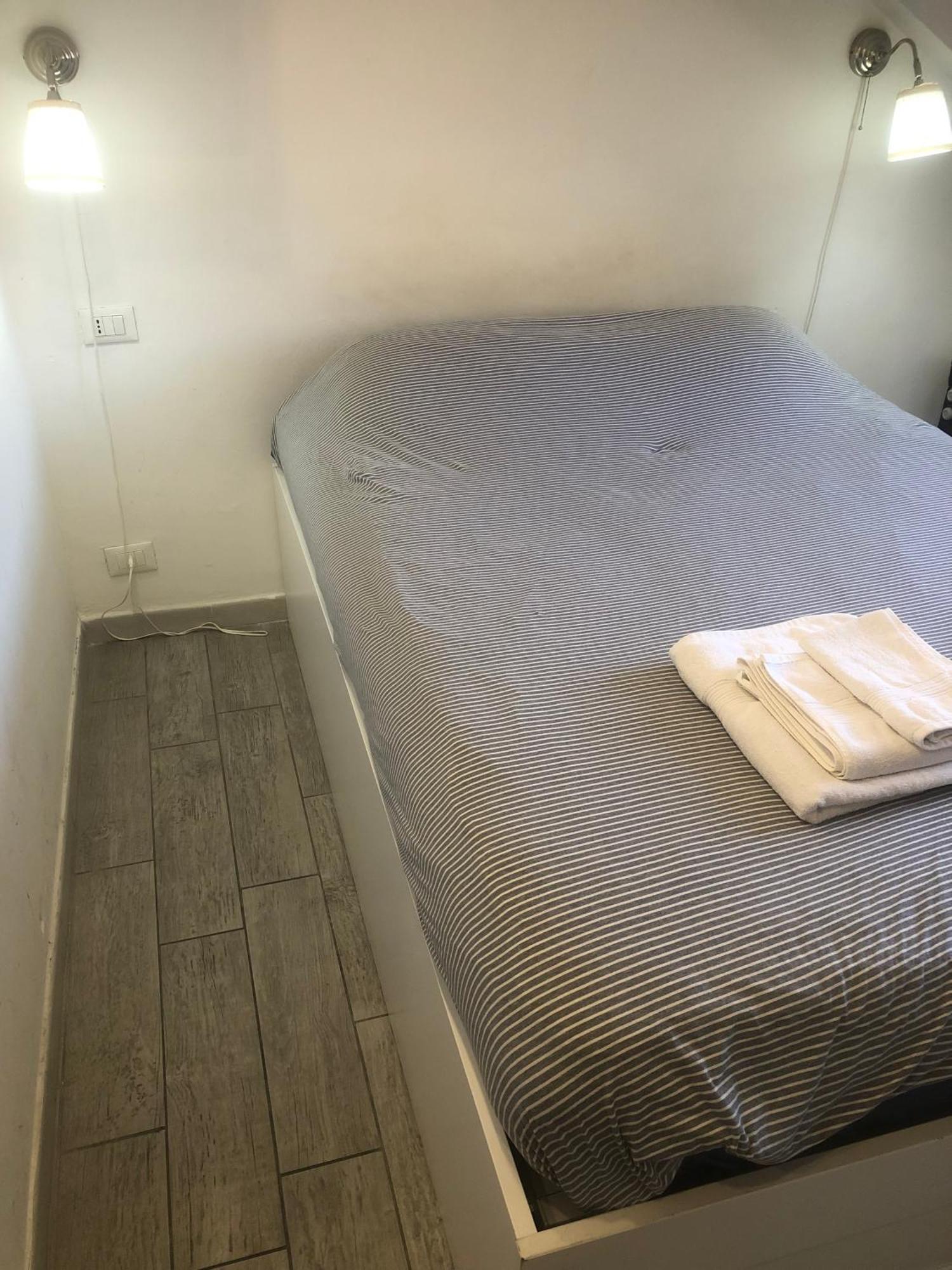 Giaciglio Valentino Apartment Turin Bagian luar foto