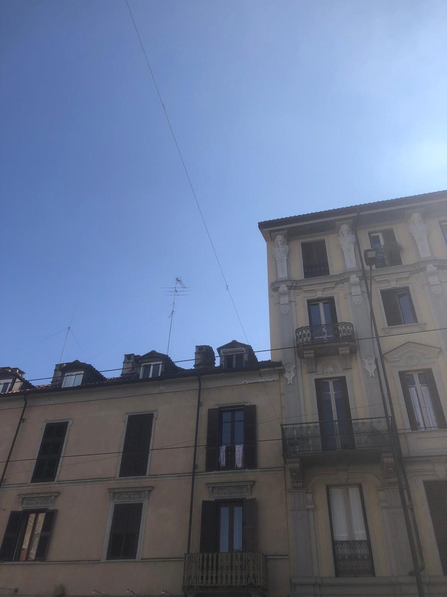 Giaciglio Valentino Apartment Turin Bagian luar foto